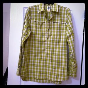 Burton dry ride pullover shirt